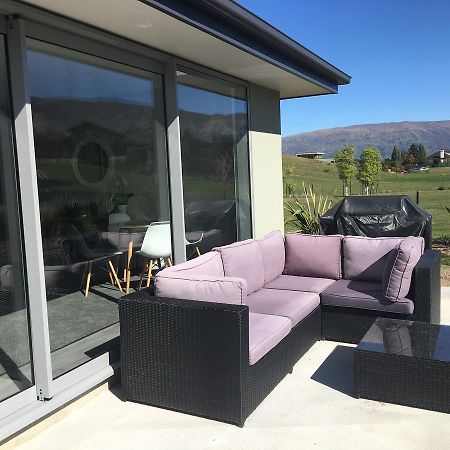 Minaret Ridge Retreat Hotell Wanaka Exteriör bild